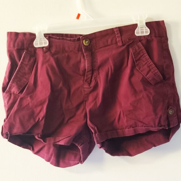 Bluenotes Maroon Casual Shorts Size 11 - Picture 1 of 5